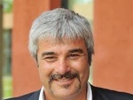 Pino Insegno al via con la sua “Reazione a catena”