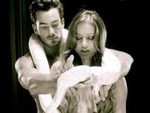 Lola Ponce, pose hot con il fidanzato e conquista l'America