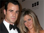 Jennifer Aniston invita Brad Pitt al suo matrimonio!